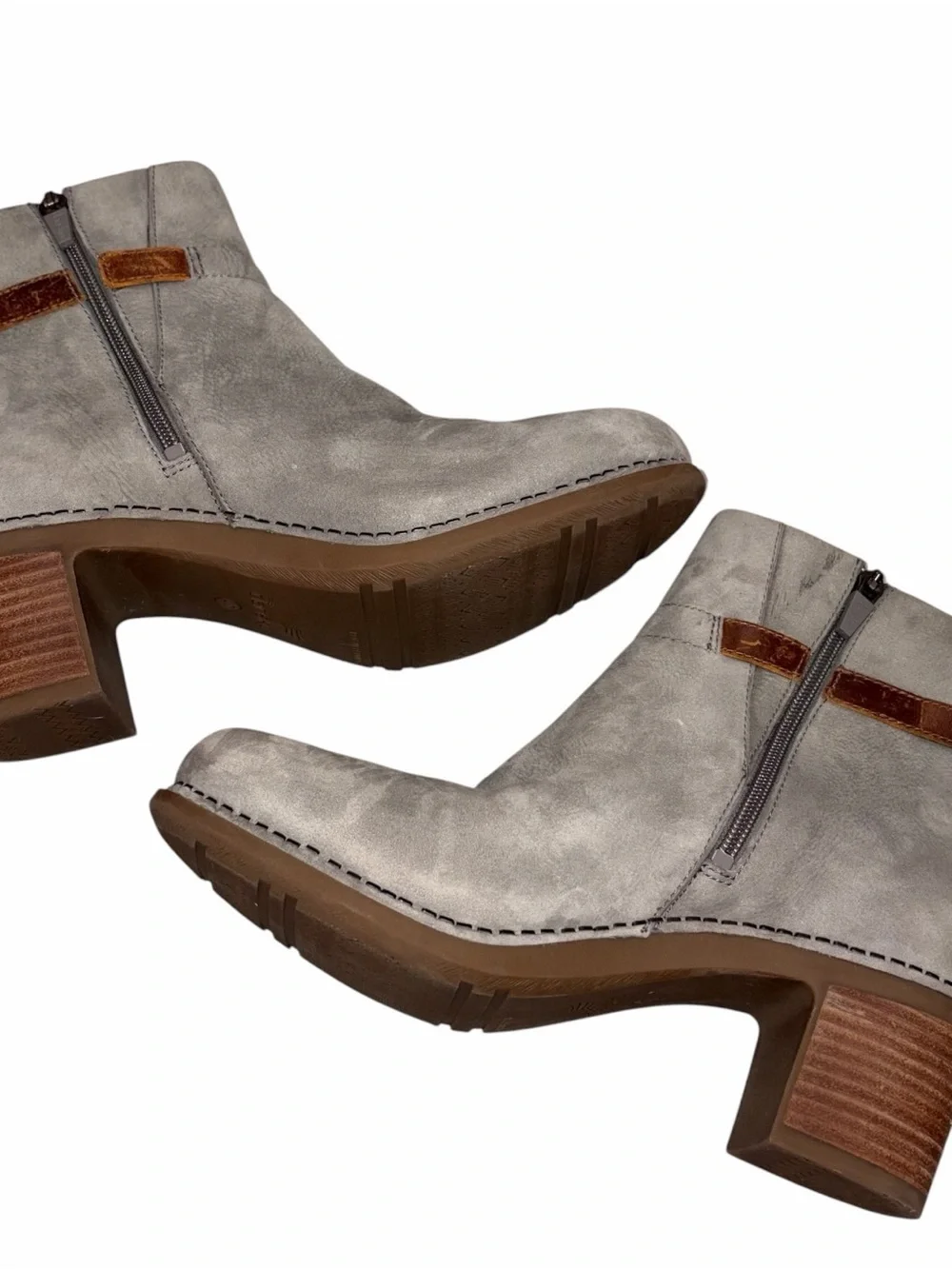 Dansko Gray Nubuck Leather Hartley Booties Boots Shoes size 40